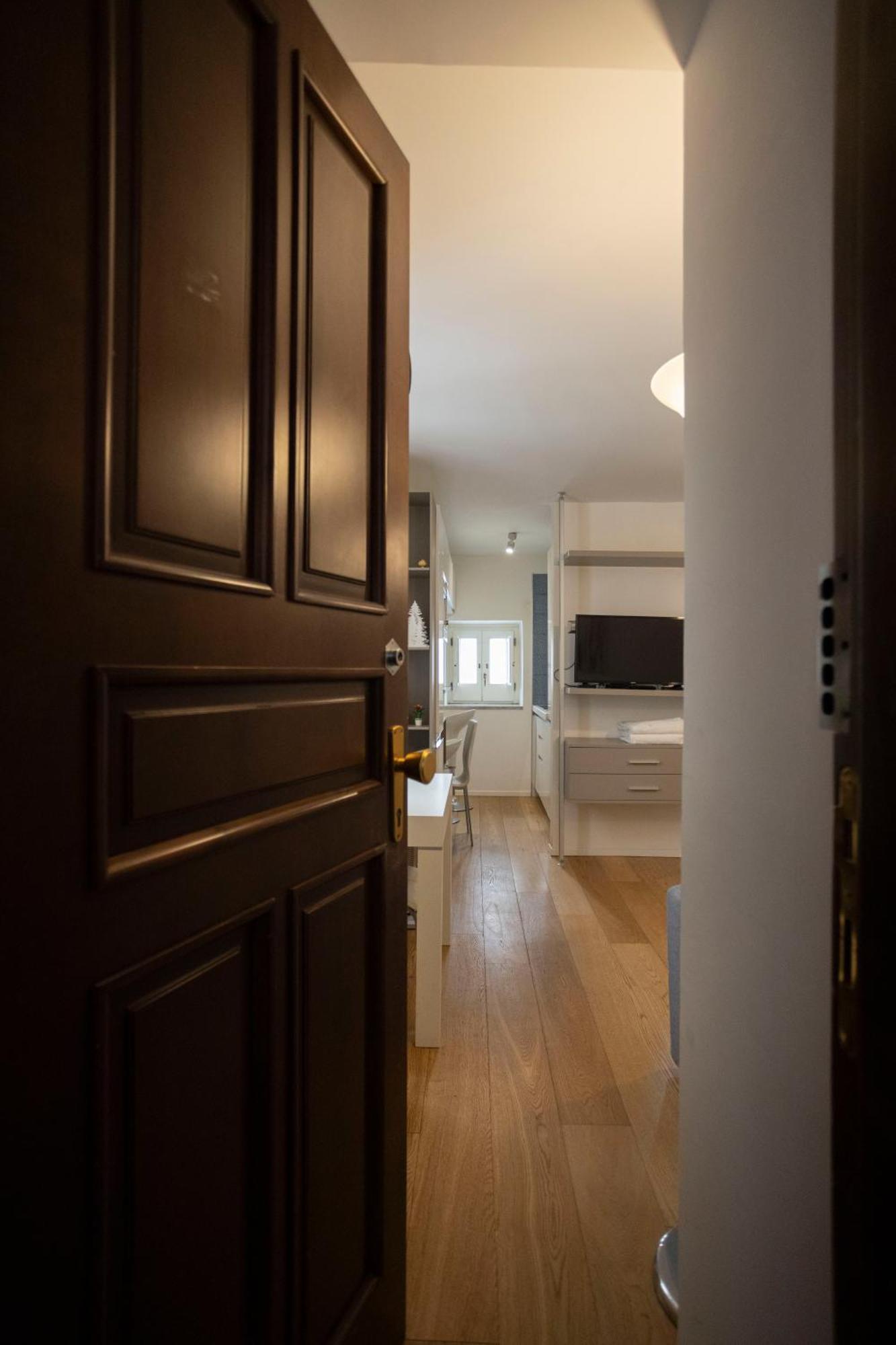Qu4Ttro I Domo House Apartment Salerno Exterior photo